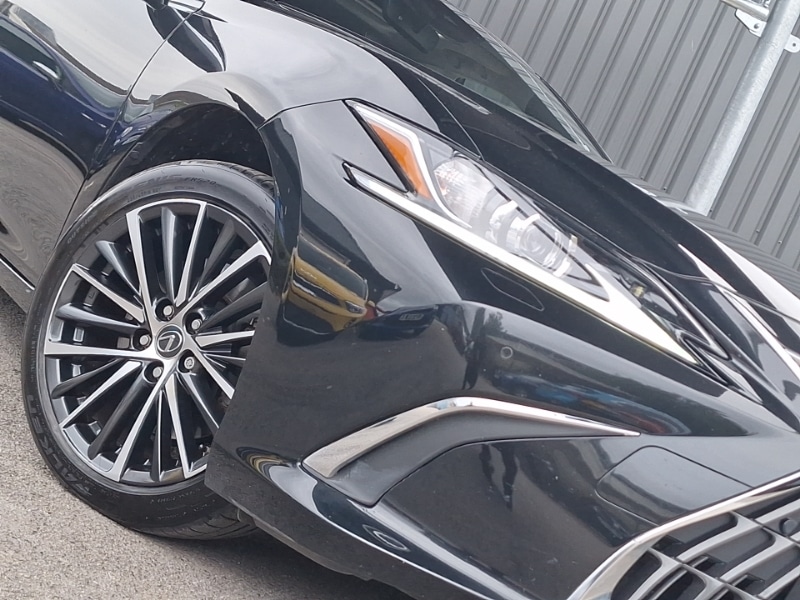 Used Lexus ES 2023 for sale - 76427541: Photo 9