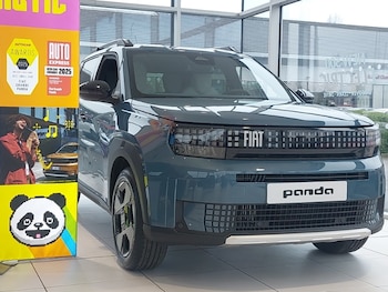 2025 - 83kW La Prima 44kWh 5dr Auto