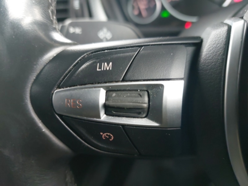 Used BMW 3 Series 2018 for sale - 77595974: Photo 14