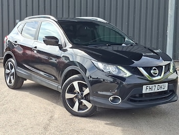 Used Nissan Qashqai 2017 for sale - 79144155: Photo