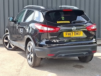 Used Nissan Qashqai 2017 for sale - 79144155: Photo
