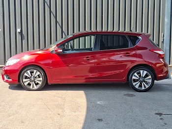 Used Nissan Pulsar 2016 for sale - 79253168: Photo