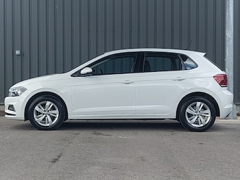 Used Volkswagen Polo 2018 for sale - 78511122: Photo