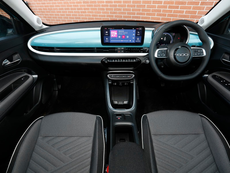 Used Fiat 600 2025 for sale - 76579366: Photo 2