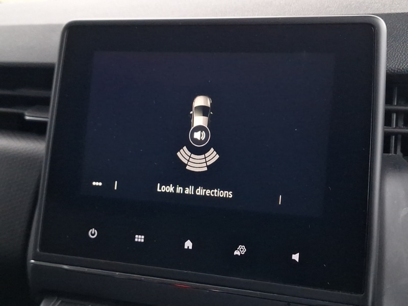 Used Renault Clio 2020 for sale - 77466355: Photo 17