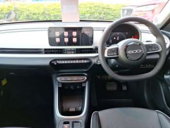 Used Fiat 600 2024 for sale - 74241616: Photo