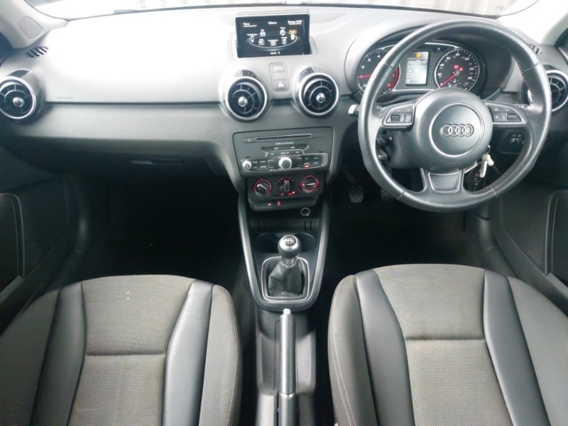 Used Audi A1 2018 for sale - 78216081: Photo 2