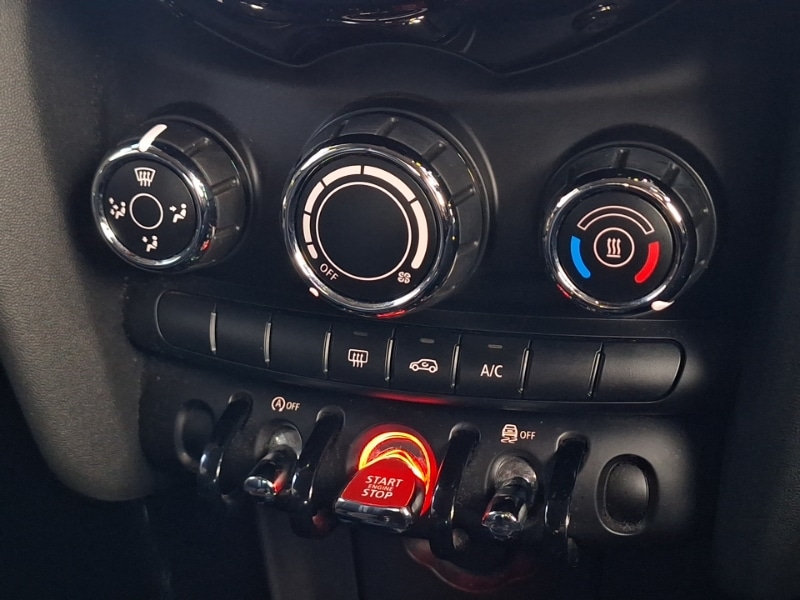 Used MINI Hatch 2019 for sale - 77024587: Photo 17