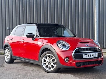 Used MINI Hatch 2019 for sale - 77024587: Photo