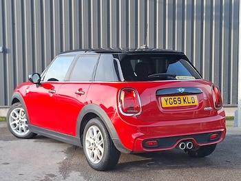 Used MINI Hatch 2019 for sale - 77024587: Photo