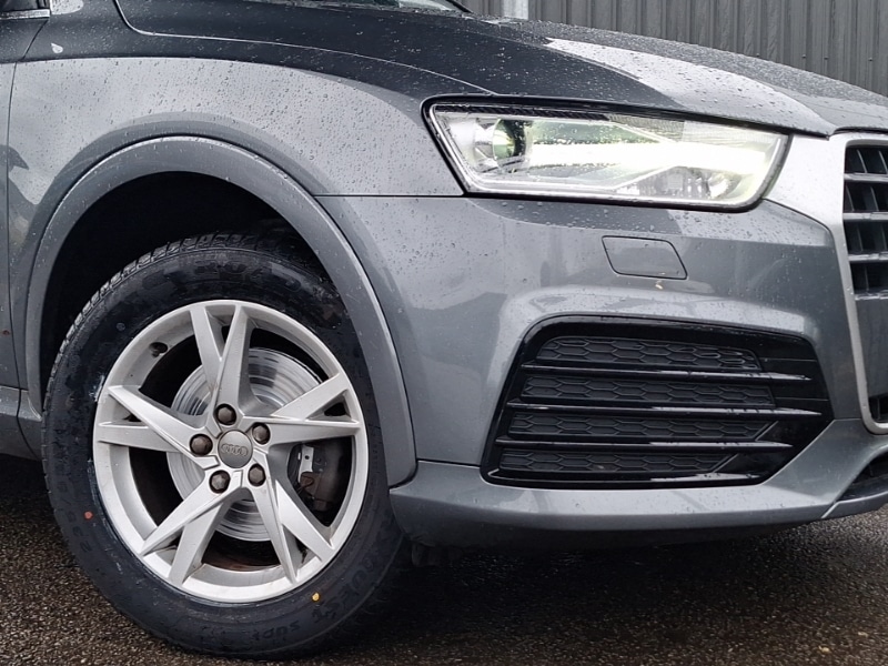 Used Audi Q3 2018 for sale - 77564392: Photo 9