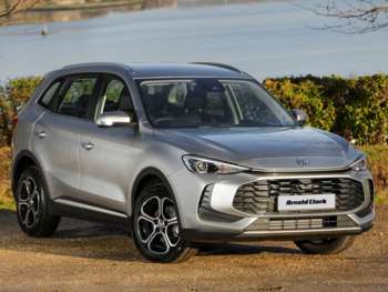 2025 - 1.5 SE 5dr