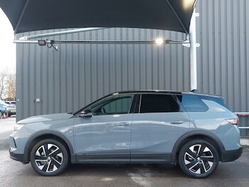 Used Vauxhall Grandland 2025 for sale - 76925170: Photo