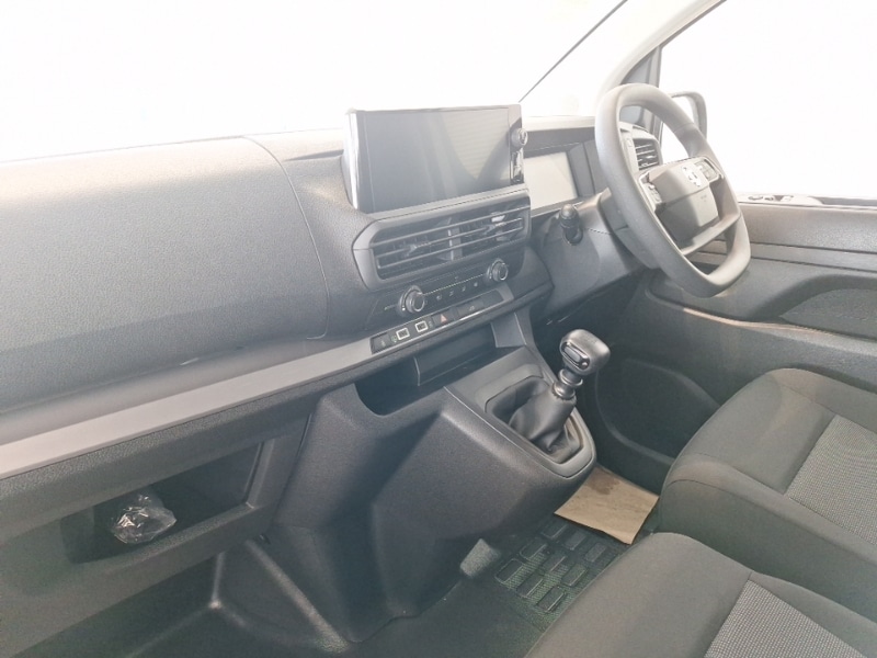 Used Vauxhall Vivaro 2024 for sale - 76183540: Photo 5