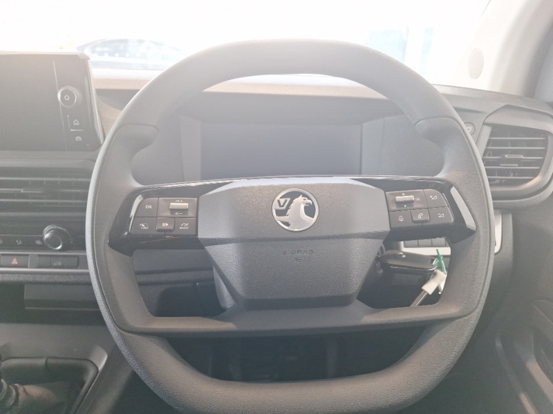 Used Vauxhall Vivaro 2024 for sale - 76183540: Photo 7