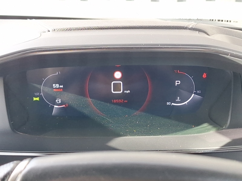 Used Peugeot 2008 2023 for sale - 77004332: Photo 11