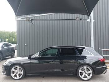 Used Audi A4 Avant 2024 for sale - 79573275: Photo