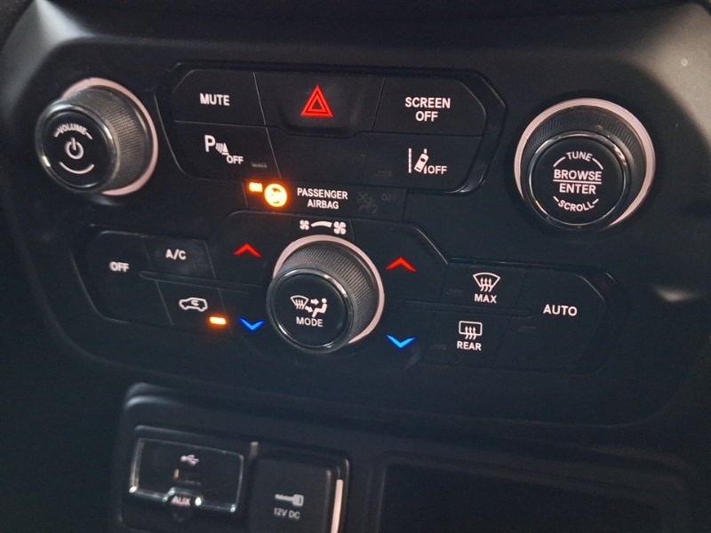 Used Jeep Renegade 2020 for sale - 77189729: Photo 16