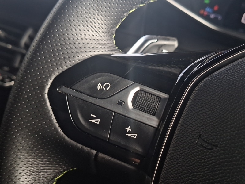 Used Peugeot 2008 2023 for sale - 77379908: Photo 13