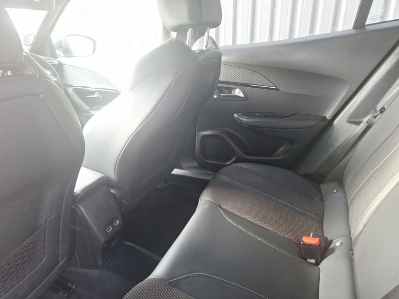 Used Peugeot 2008 2023 for sale - 77379908: Photo 6