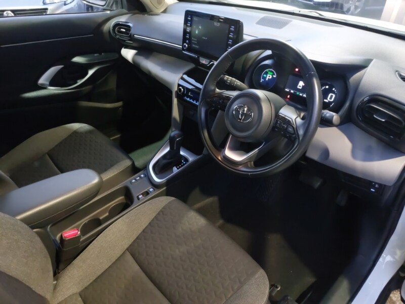 Used Toyota Yaris Cross 2022 for sale - 76609930: Photo 10