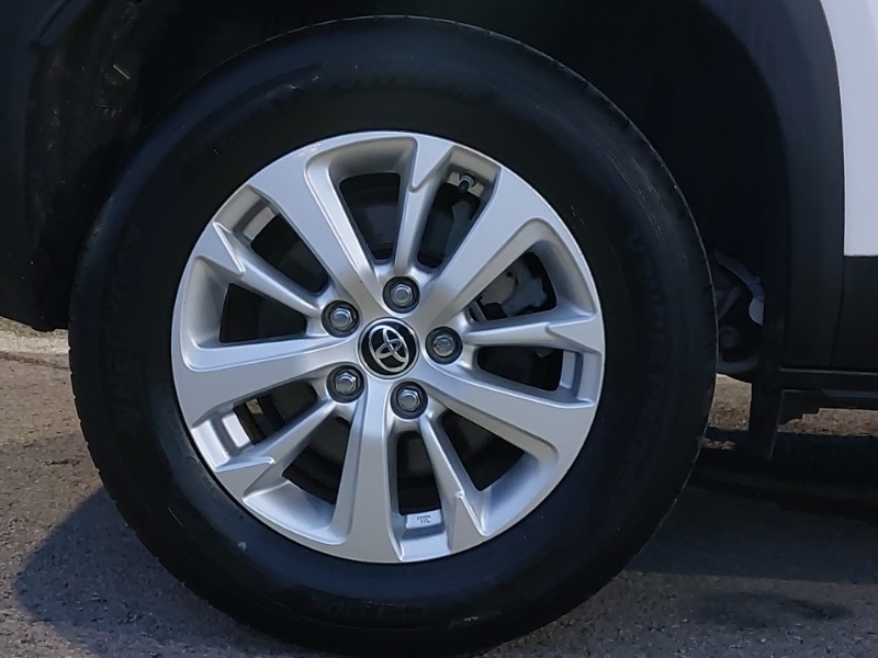 Used Toyota Yaris Cross 2022 for sale - 76609930: Photo 12