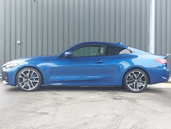 Used BMW 4 Series 2021 for sale - 79420032: Photo