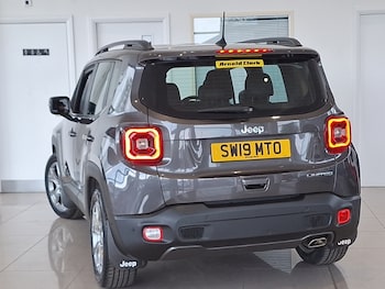 Used Jeep Renegade 2019 for sale - 75518415: Photo