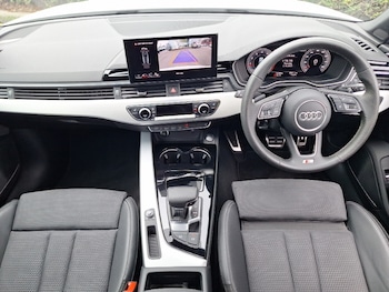 Used Audi A4 2024 for sale - 76160624: Photo 2
