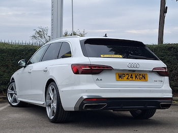 Used Audi A4 2024 for sale - 76160624: Photo 3