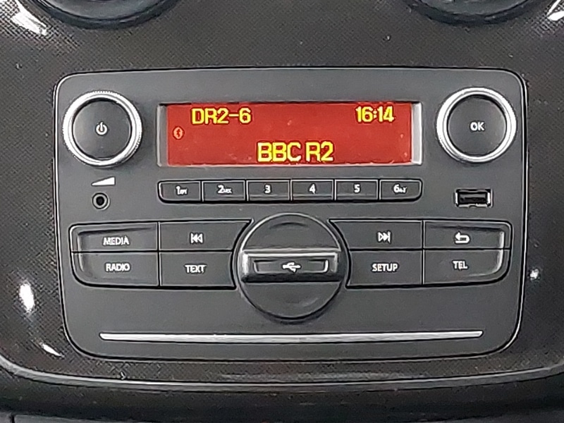 Used Dacia Sandero 2018 for sale - 77823028: Photo 10