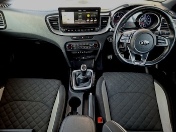 Used Kia Ceed 2020 for sale - 79242992: Photo