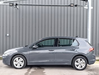 Used Volkswagen Golf 2020 for sale - 78467327: Photo