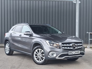 Mercedes-Benz - GLA