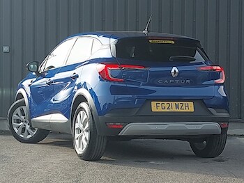 Used Renault Captur 2021 for sale - 78333475: Photo