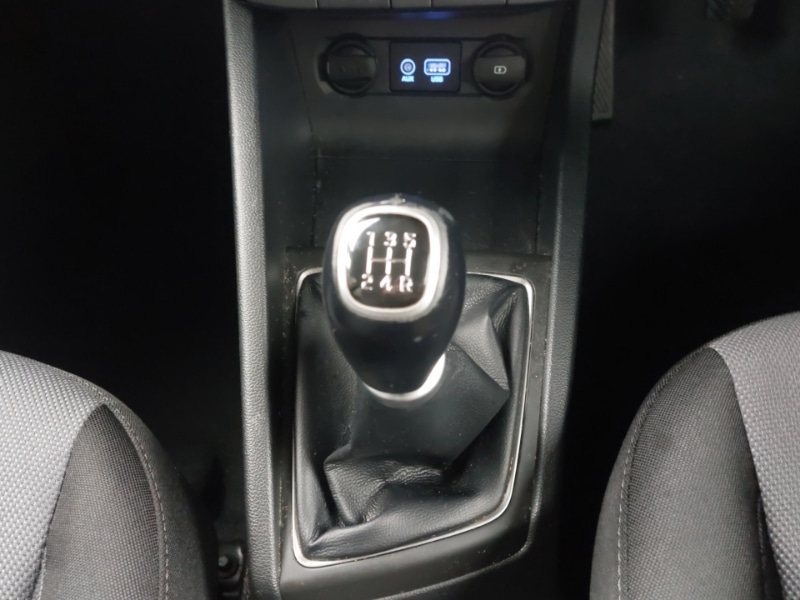 Used Hyundai i20 2020 for sale - 77907516: Photo 13