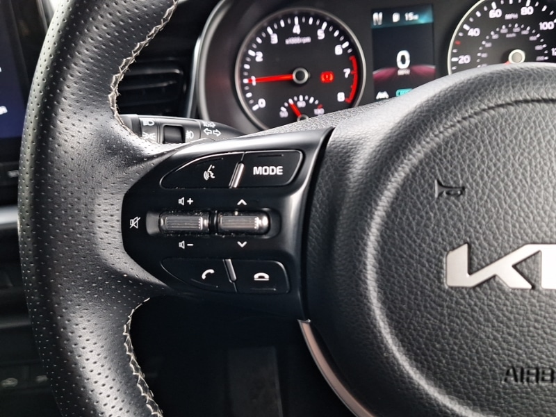 Used Kia Stonic 2024 for sale - 76897657: Photo 18