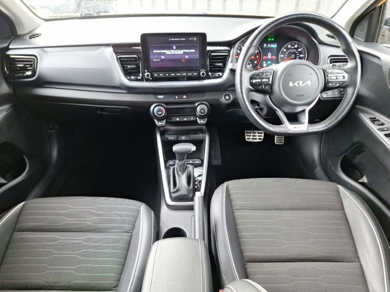 Used Kia Stonic 2024 for sale - 76897657: Photo 2