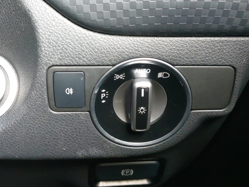 Used Mercedes-Benz A-Class 2018 for sale - 78065726: Photo 17