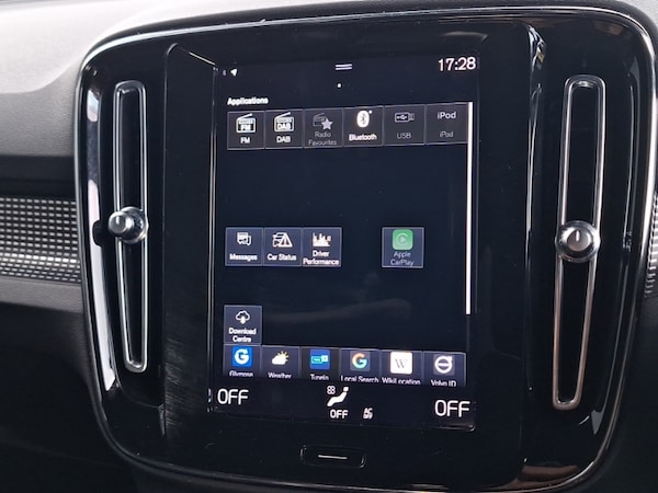 Used Volvo XC40 2021 for sale - 76258575: Photo 17