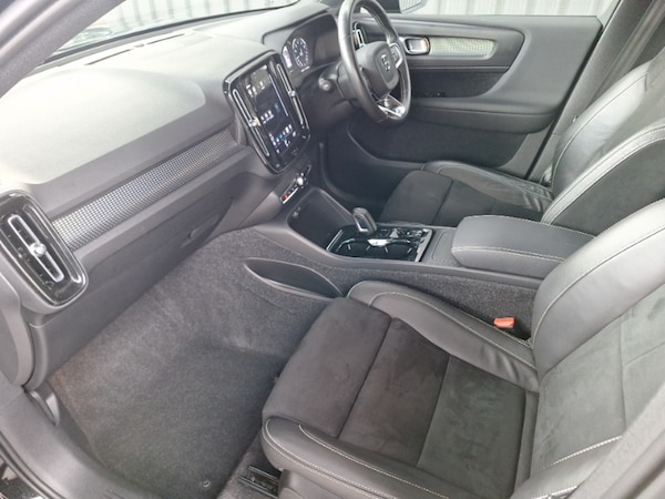 Used Volvo XC40 2021 for sale - 76258575: Photo 5
