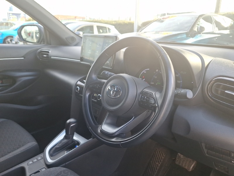 Used Toyota Yaris Cross 2022 for sale - 76414401: Photo 11