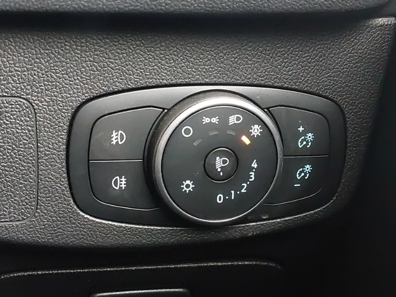 Used Ford Focus 2020 for sale - 77823029: Photo 17