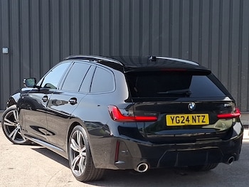 Used BMW 3 Series 2024 for sale - 78693108: Photo