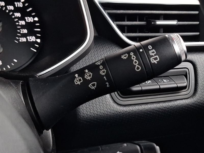 Used Renault Clio 2020 for sale - 77183459: Photo 15