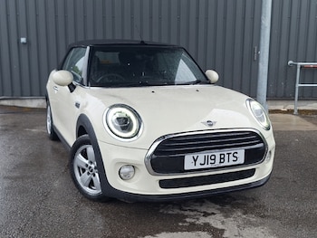 Used MINI Convertible 2019 for sale - 78837271: Photo