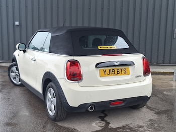 Used MINI Convertible 2019 for sale - 78837271: Photo