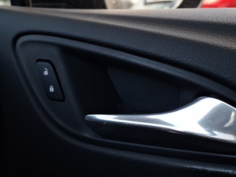 Used Vauxhall Astra 2019 for sale - 76897648: Photo 18