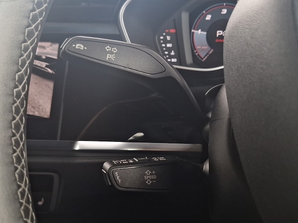 Used Audi Q3 2022 for sale - 76221180: Photo 14