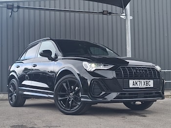 Audi - Q3